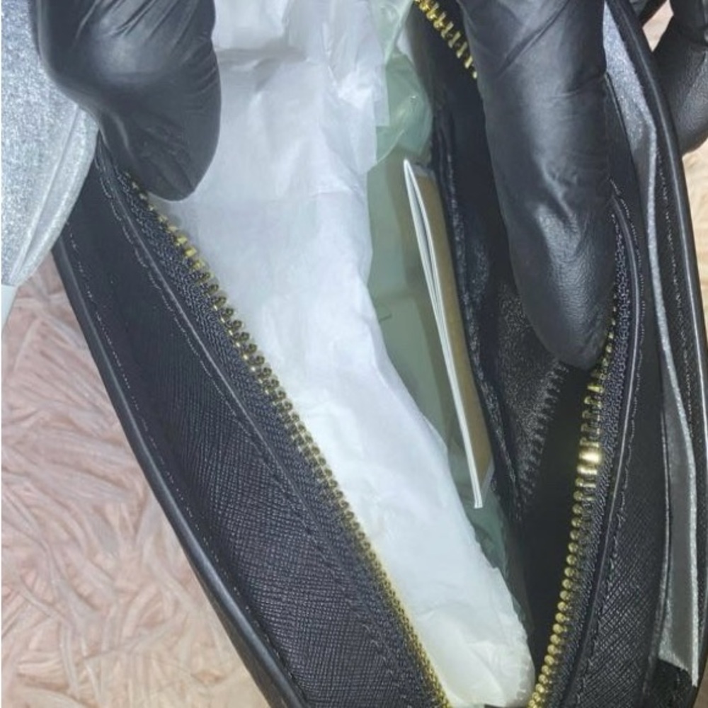 Michael Kors Crossbody | Black  | NWT | - Picture 5 of 6